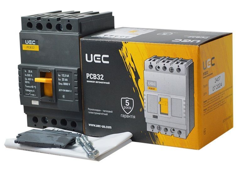 Автоматический выключатель PCB32 3Р 25А 25кА UEC MCCB-PCB-32-3-0025 фото